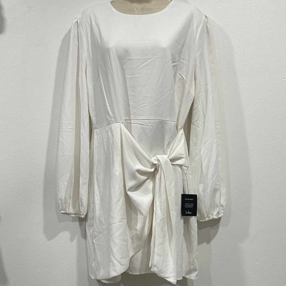NWT! Lulu's Ivory Long Sleeve Dress